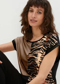 T-shirt style patchwork