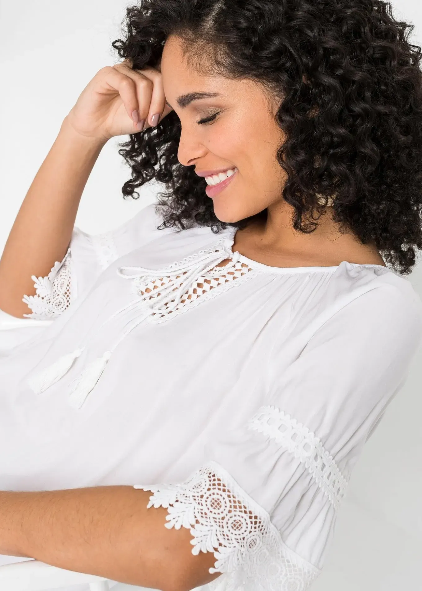 Tunique à dentelle en viscose douce