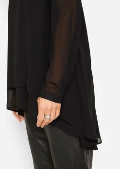 Tunique plus longue derrière