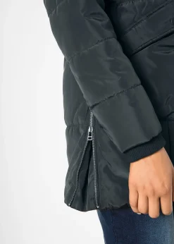 Veste avec capuche doublée