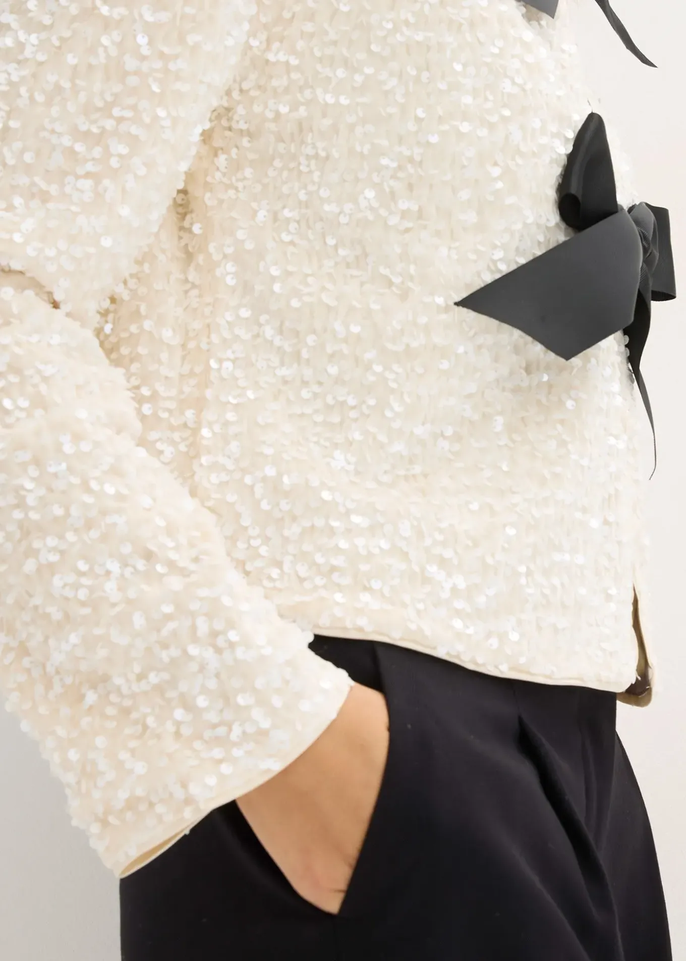 Veste courte à sequins