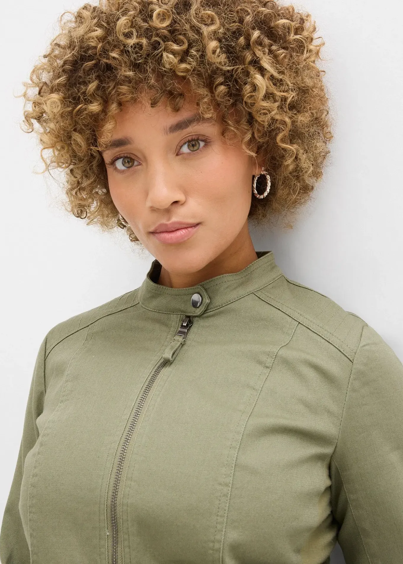Veste en coton twill avec empiècements latéraux extensibles
