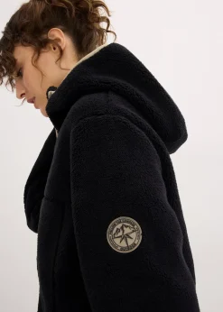 Veste en maille sherpa à capuche