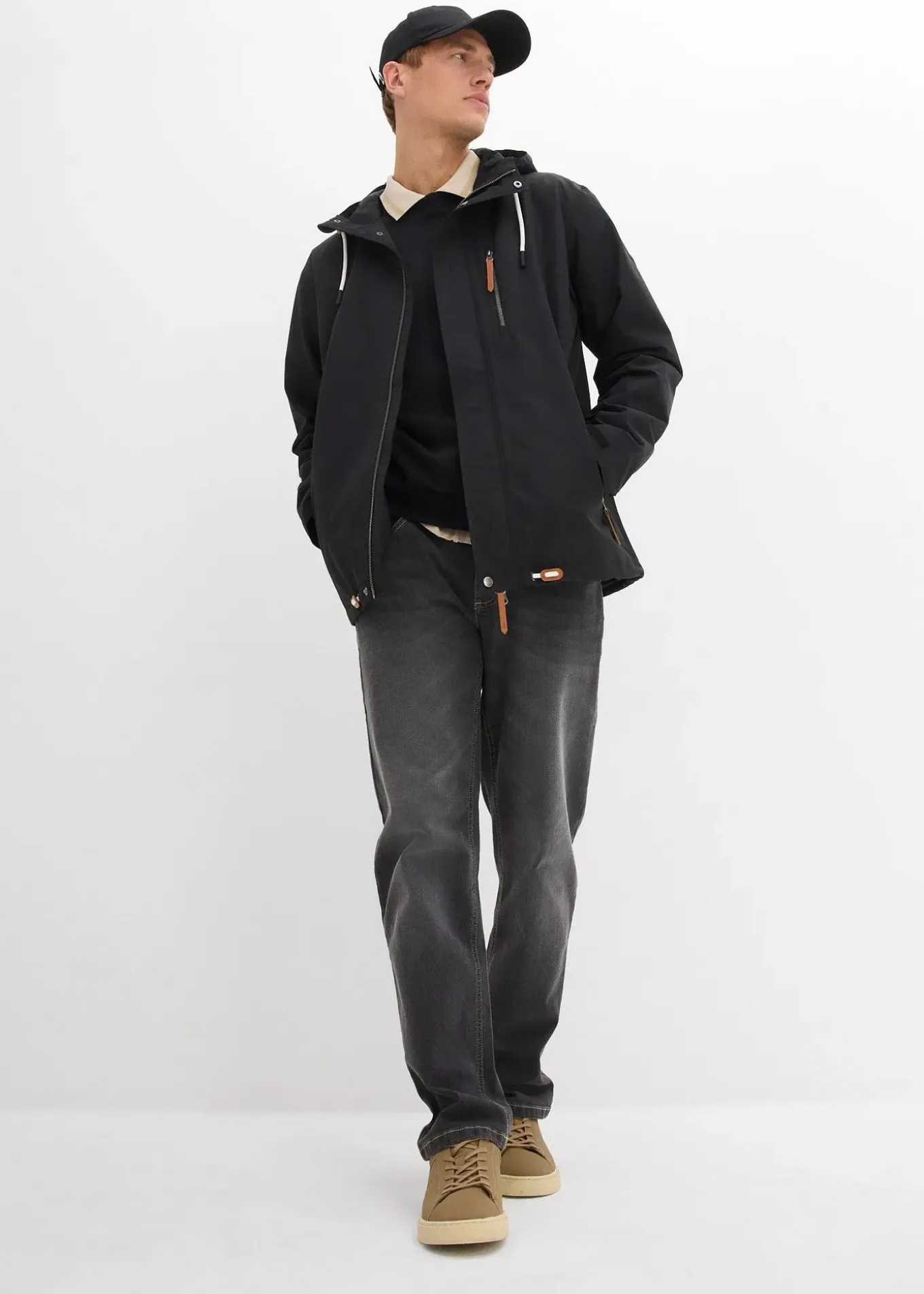 Veste imperméable à capuche et détails enduits