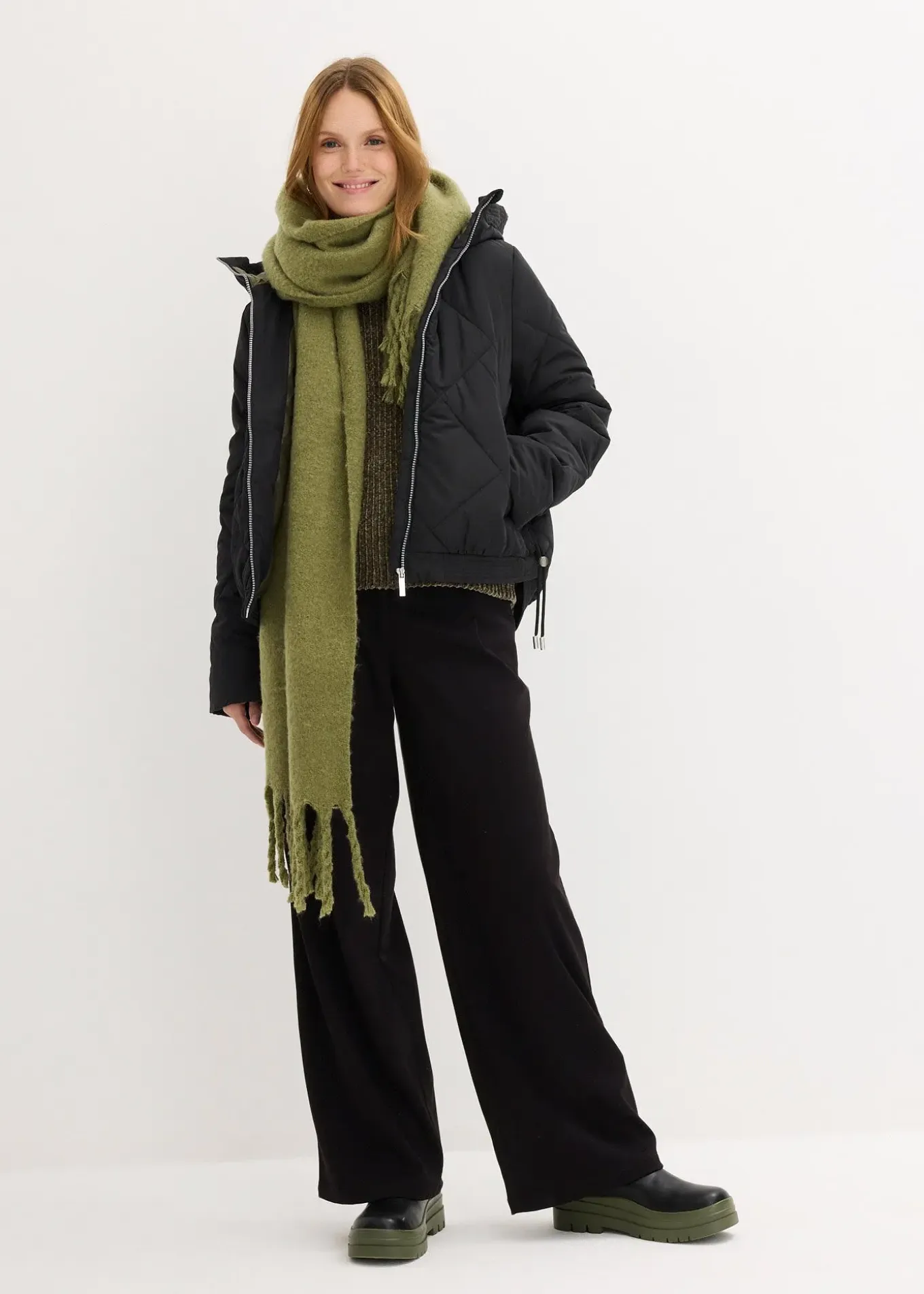 Veste matelassée courte avec doublure contrastante