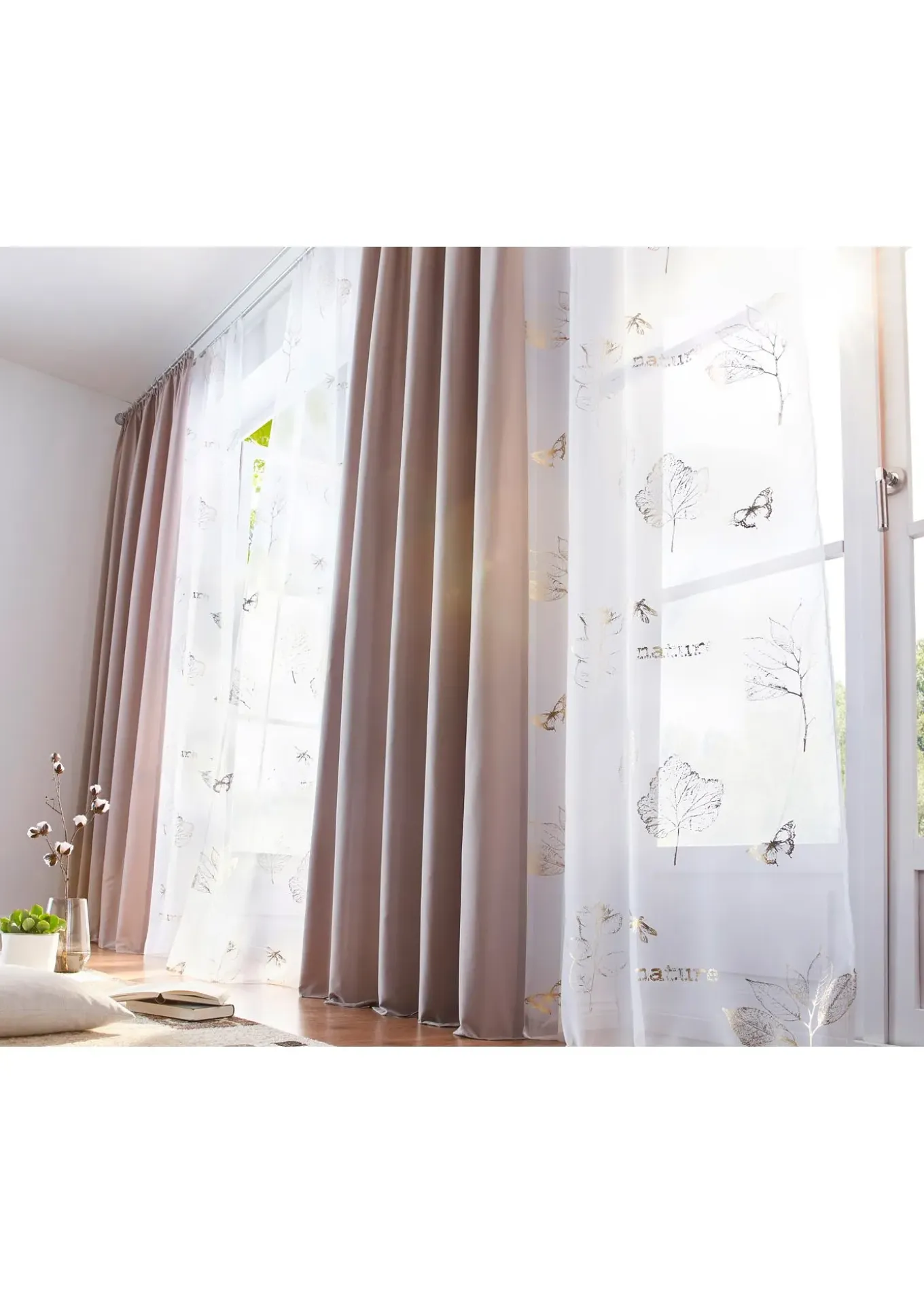 Voilage à imprimé brillant (1 pce)