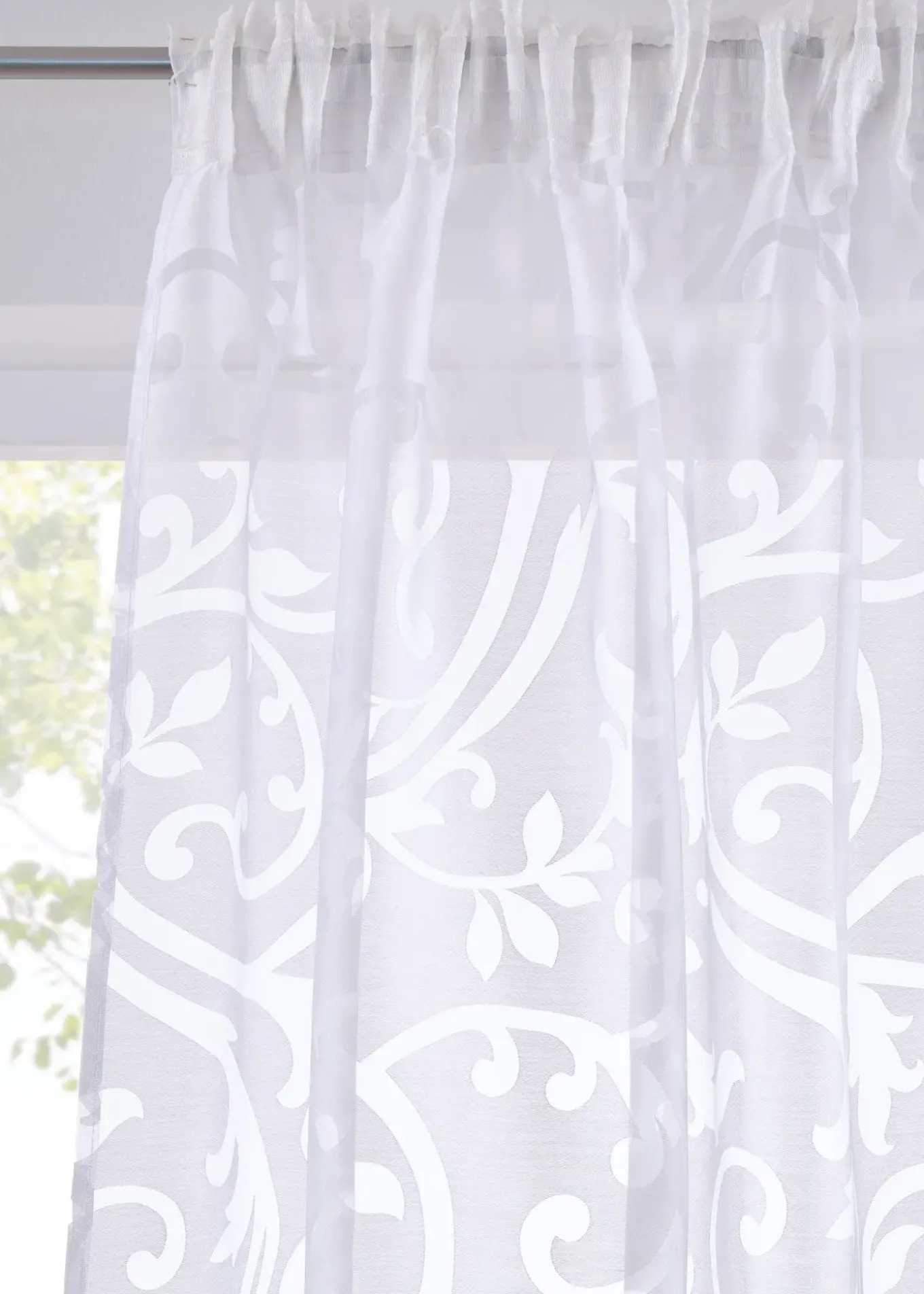 Voilage en dévoré à motif sarments (1 pce.)