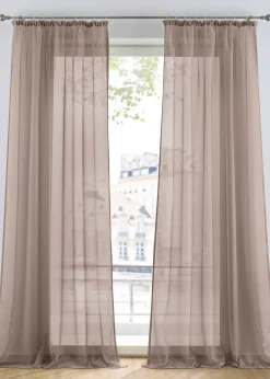 Voilage en tissu léger