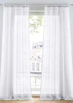 Voilage en tissu léger