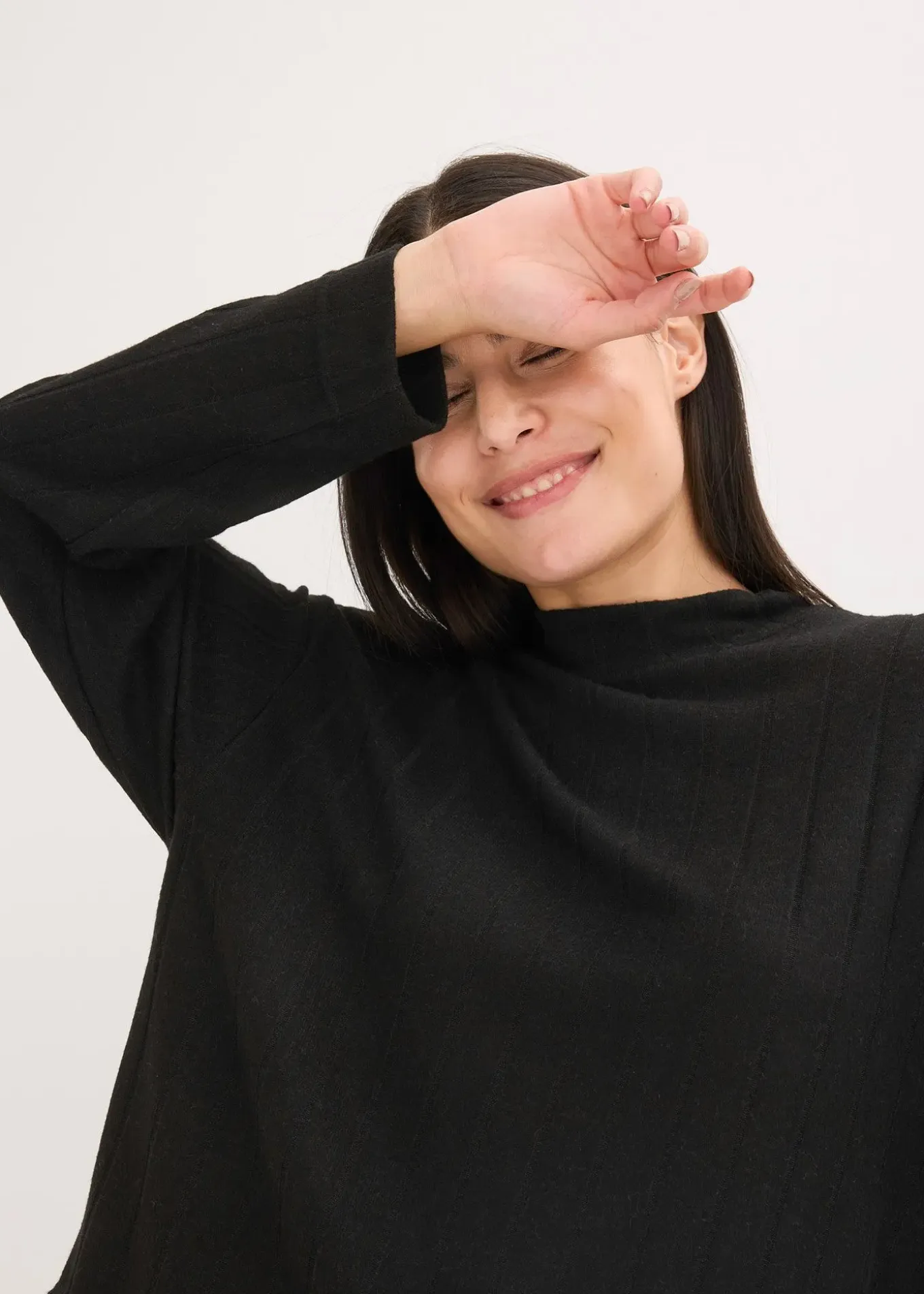 Vêtement d’intérieur en matière douce et côtelée, oversize